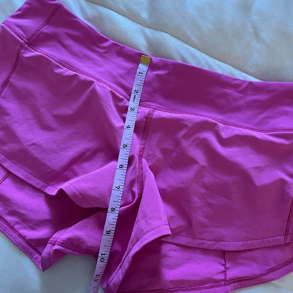 lululemon athletica Women's Pink Speed Up Shorts 2.5” - Picture 9 of 10